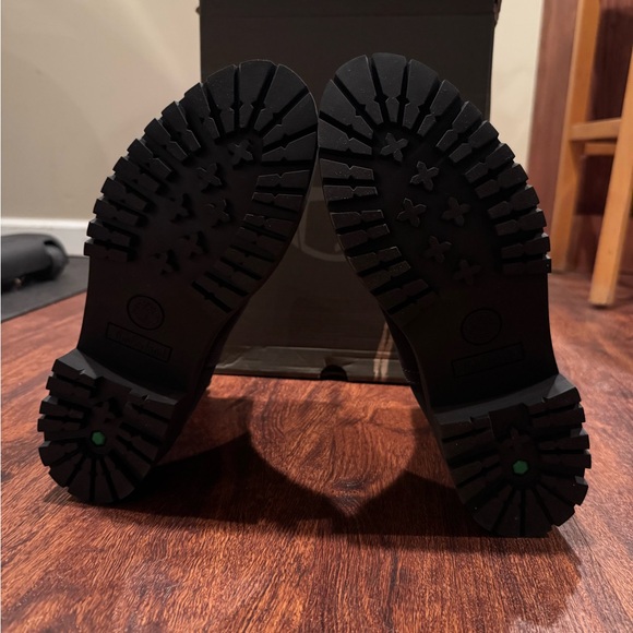 Timberland Women's Courmayeur Valley Chelsea Black Nubuck - Picture 4 of 7